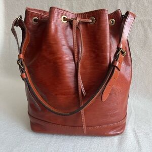 Louis Vuitton Red-Brown Leather Shoulder Bag